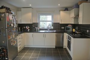 Kitchen- click for photo gallery